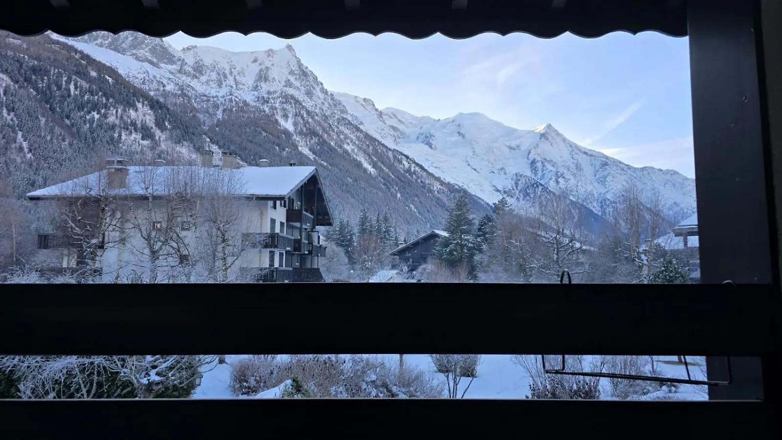 Alpine Escape Mont Blanc At Your Window Chamonix Mont Blanc 0*,  Francia